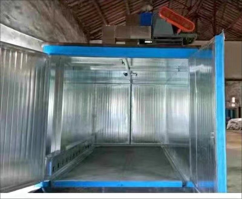 Which recycling system is more suitable for large-scale production in electrostatic powder spraying powder spraying room?